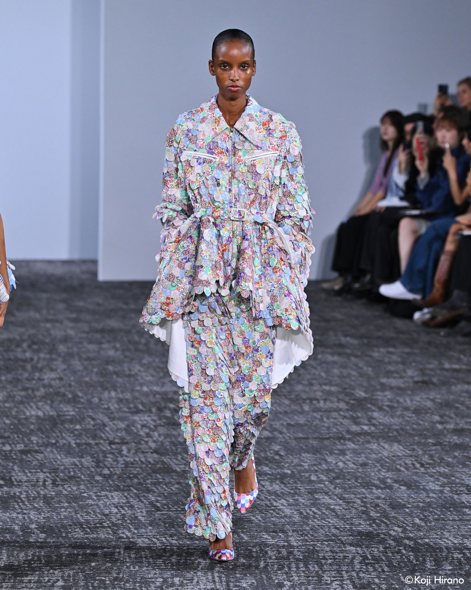 ANREALAGE_SKIN_LOOK22_c